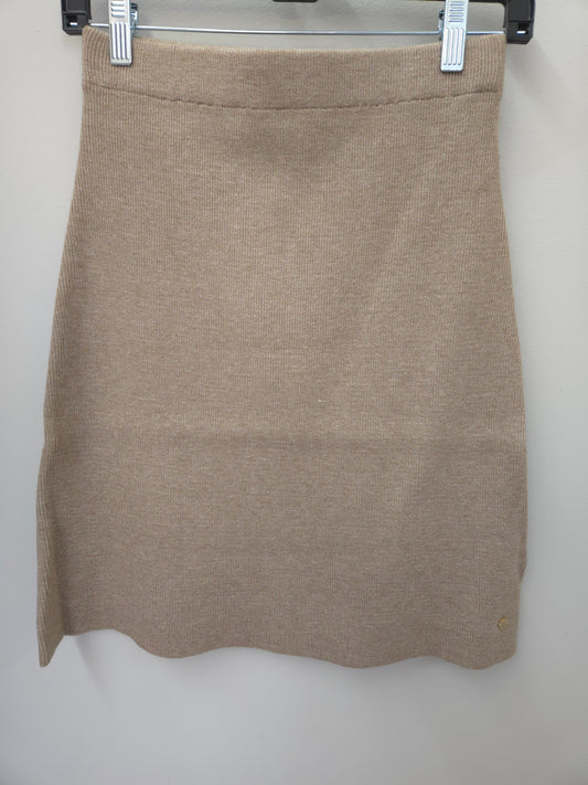 Cream Skirt 10614297